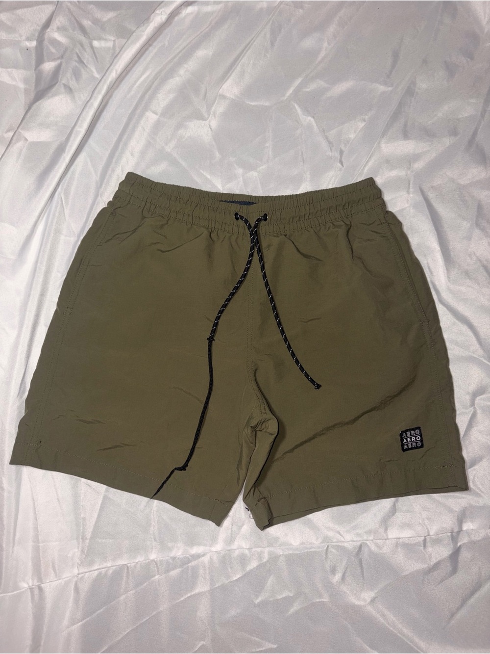 Aeropostale Men's Olive Green Drawstring Hybrid Shorts